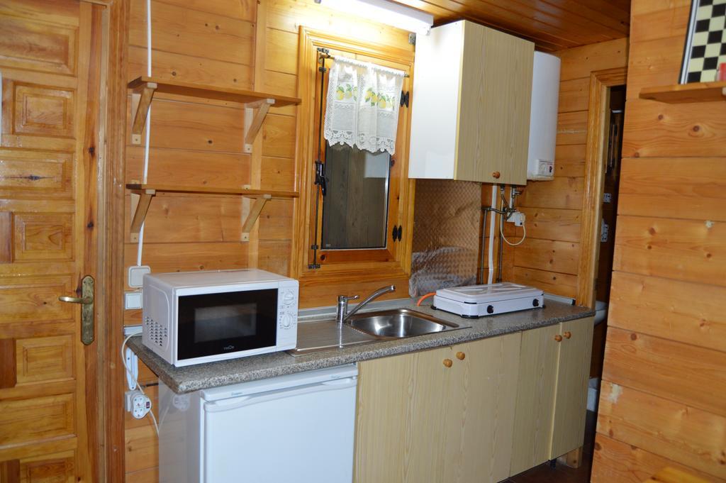 Cabanas Camping Sierra De Penascosa Exterior photo